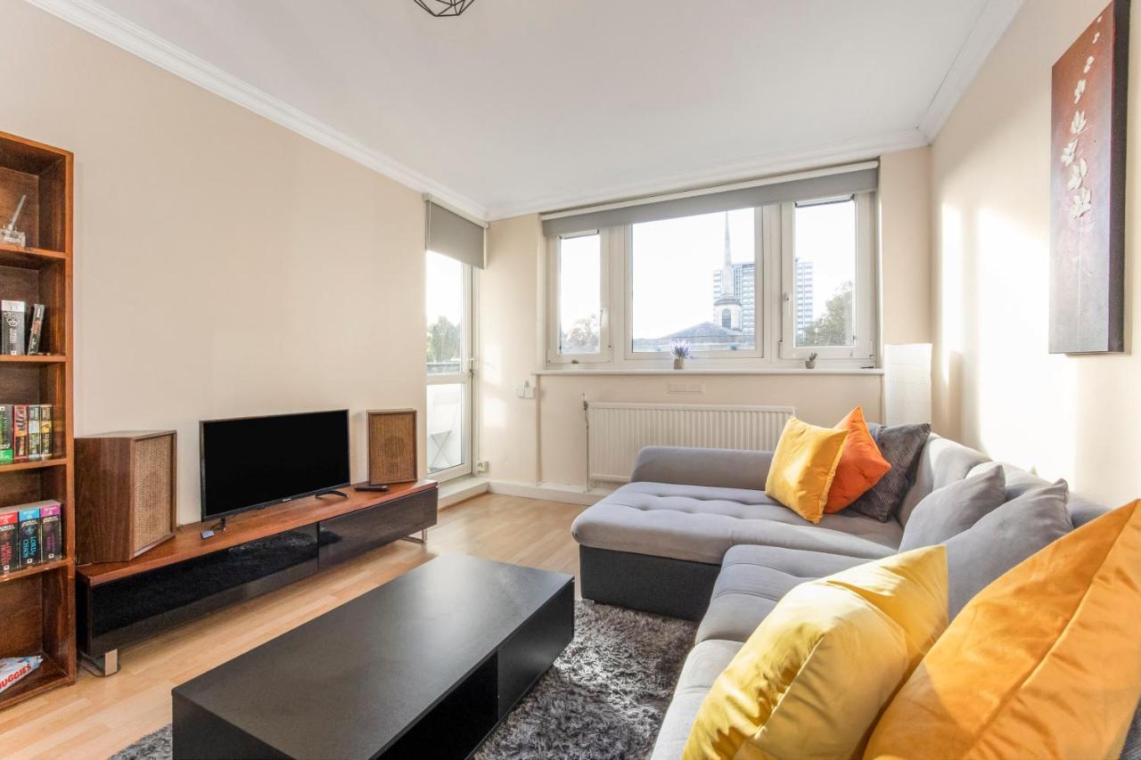 Easy Living Near Angel And City University 伦敦 外观 照片
